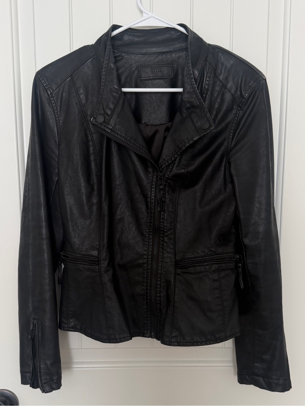 BlankNYC Faux Leather Moto Jacket Black Cross Zip Biker Jacket (Size S)